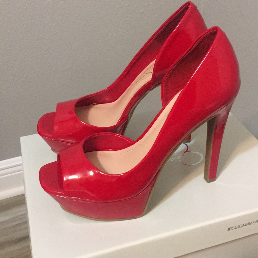 Jessica Simpson BEDE